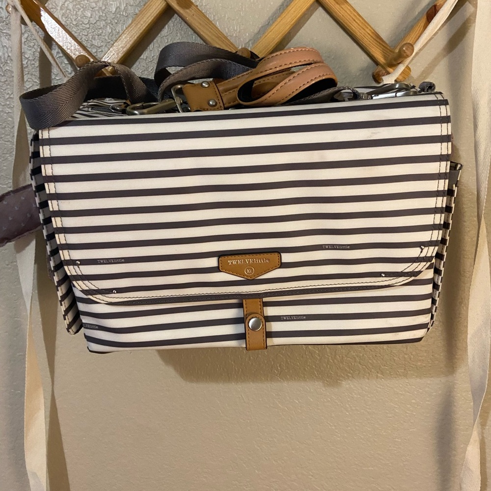 Twelve little stroller caddy